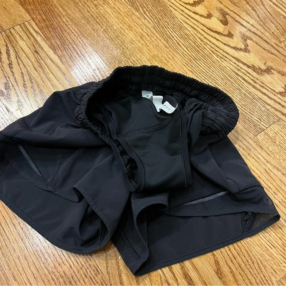 NEW Lululemon Hotty Hot Short II Long 4